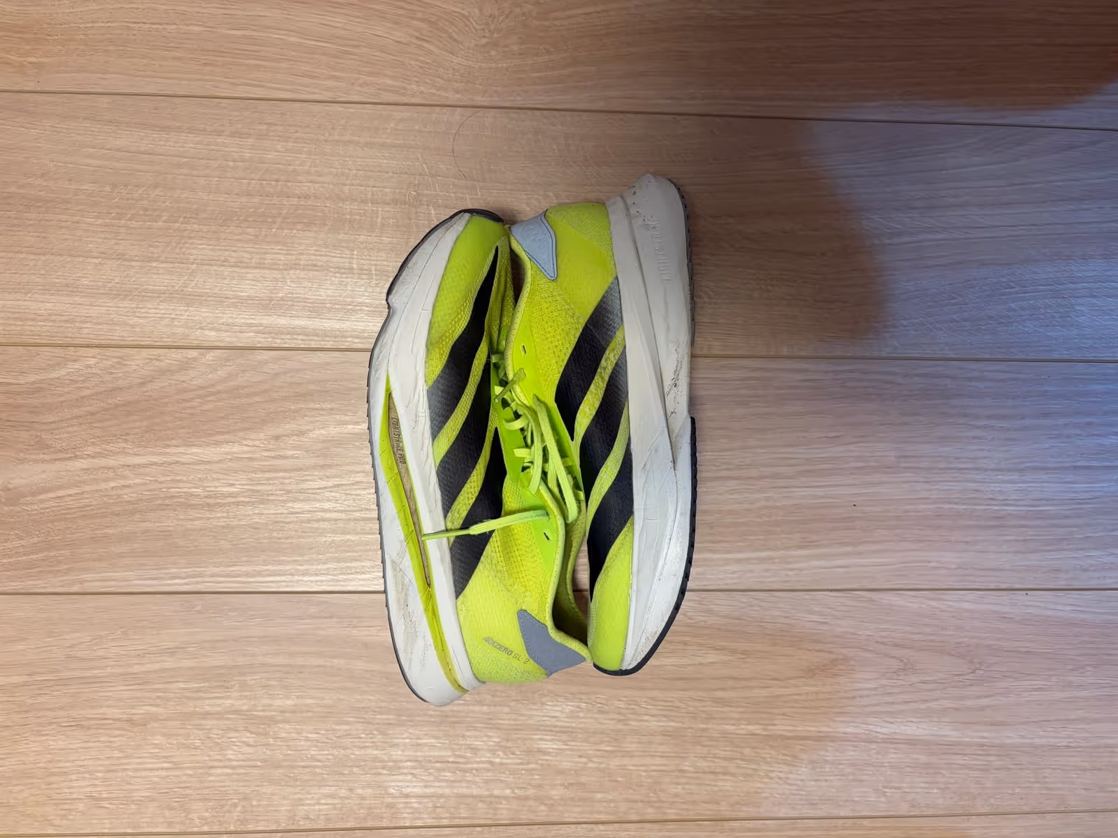 ADIZERO SL。普段使いの Jog で使用